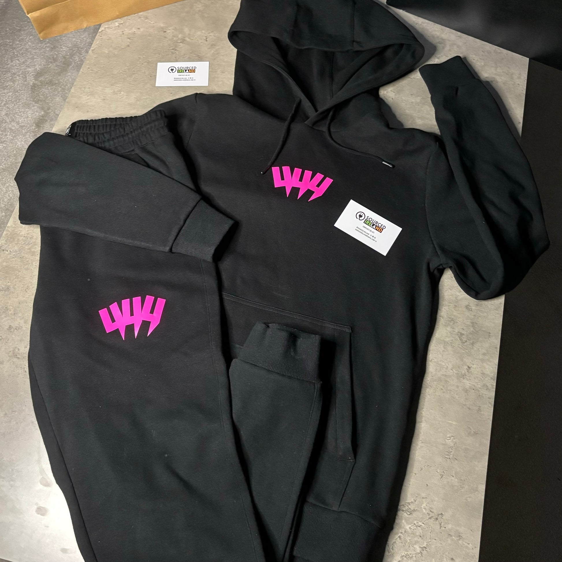 YELIR TRACKSUIT - PINK/BLACK