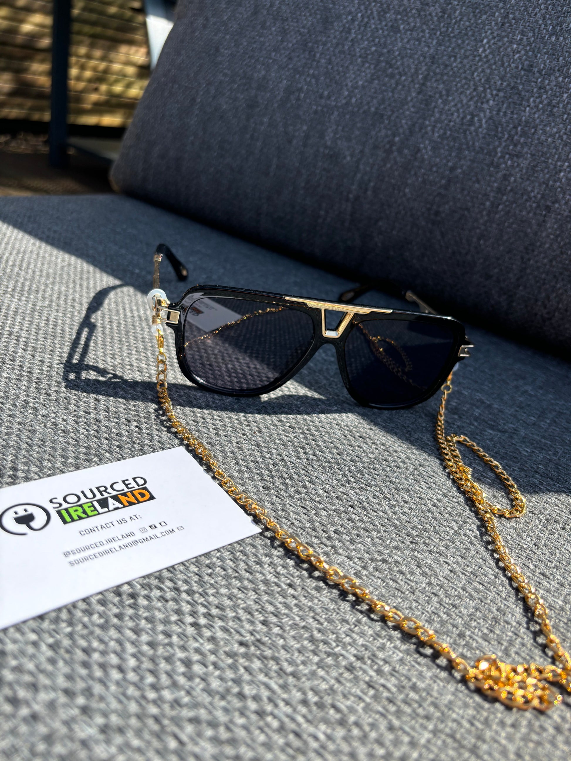 VÉRAN SUNGLASSES
