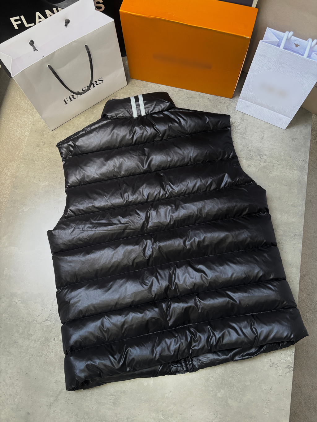 CROFTN GILET - IN HAND