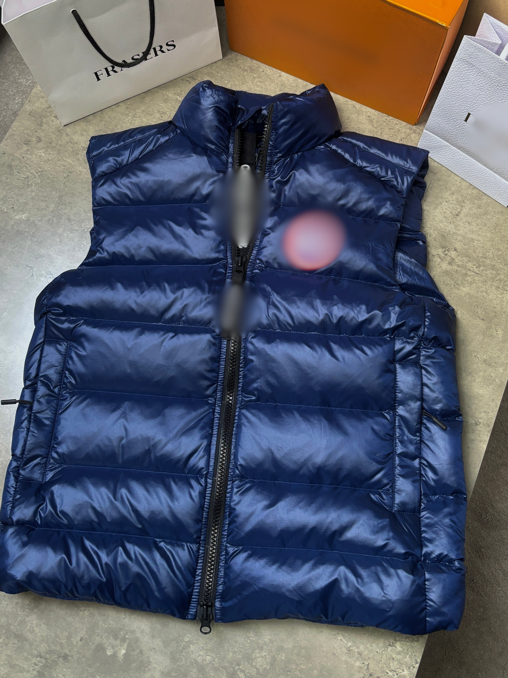 CROFTN GILET - IN HAND